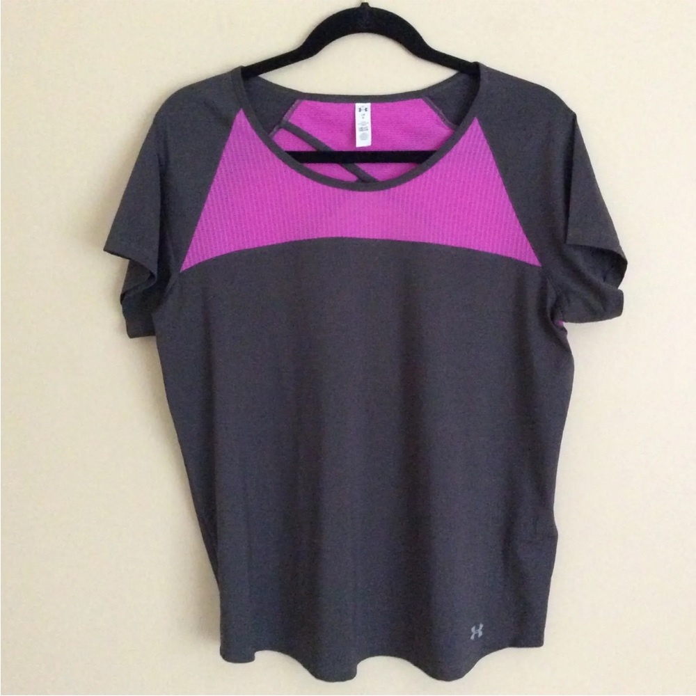 Under Armour Womens Fitted Heat Gear Short Sleeve  Key Hole Back Top Pink Grey L
